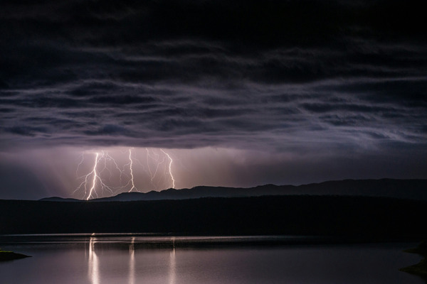 Charging your electric car in stormy weather